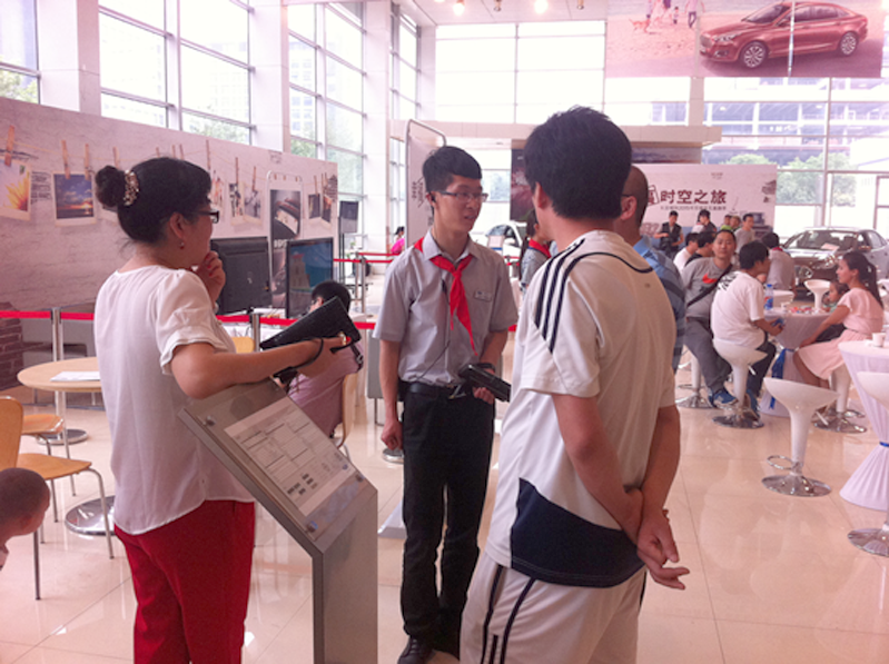 面对越来越激烈的汽车竞争市场，在2015年“神车”大众率先发难“全系降价”，紧接着长安福特推出“全系车型”送购置税，随后北京现代，东风悦达起亚……在厂家的激烈竞争环境之下，作为经销商我们该何去何从，是摆在我们管理者面前的一道难题。来我们就结合陕西幸福的周末“双福活动”及QCS流程详细给大家分享一下如何真真正正做到好的服务：